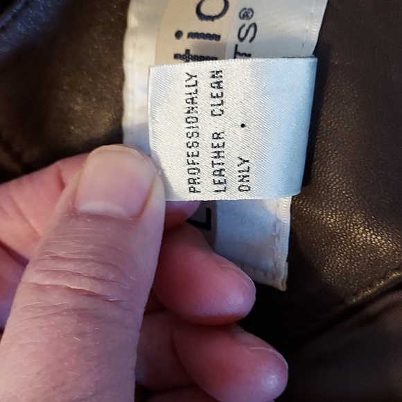 Essential Elements Women's Quilted Brown Leather Vest Fitted Western  L - Picture 14 of 14